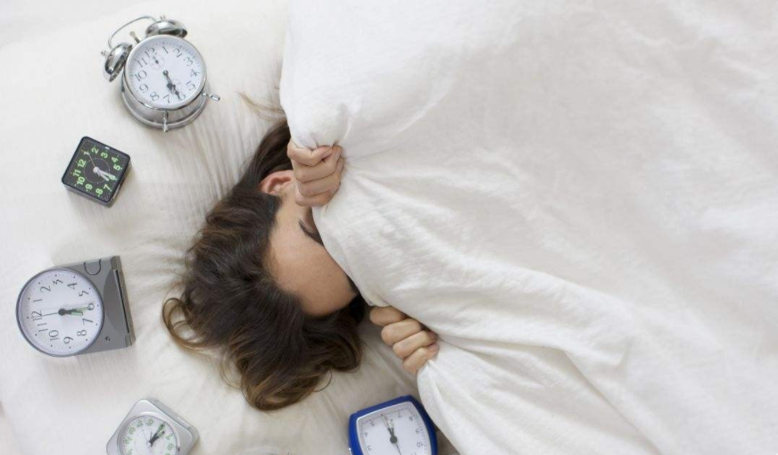 試管移植胚胎后，一定要臥床休息嗎