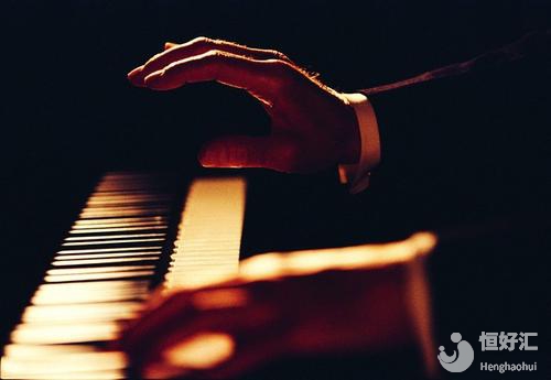 孕初期適合這些音樂(lè)做胎教，孩子越聽(tīng)越聰明！